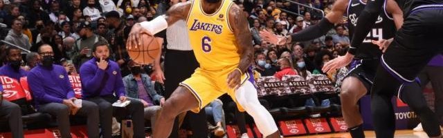 电子游戏-三加时不敌残阵国王 湖人三巨头磨合依然任重道远