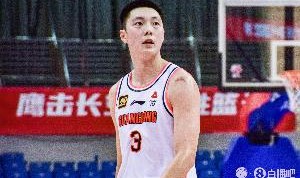 九游官网-季孟年：今晚胡明轩最打动人的不是准绝杀三分 而是脸上那股杀气