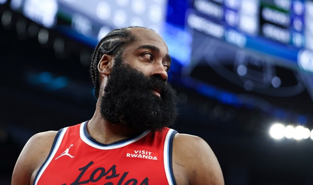 九游官网-哈登去年和快船因续约产生分歧 前者想要两年1.1亿&amp;像巴特勒那样